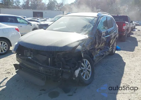 2020 Nissan Rogue Sv Intelligent Awd z USA, uszkodzony, nr VIN KNMAT2MV1LP526968